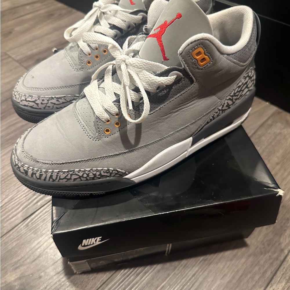 Jordan Athletic Shoes Gray and Red